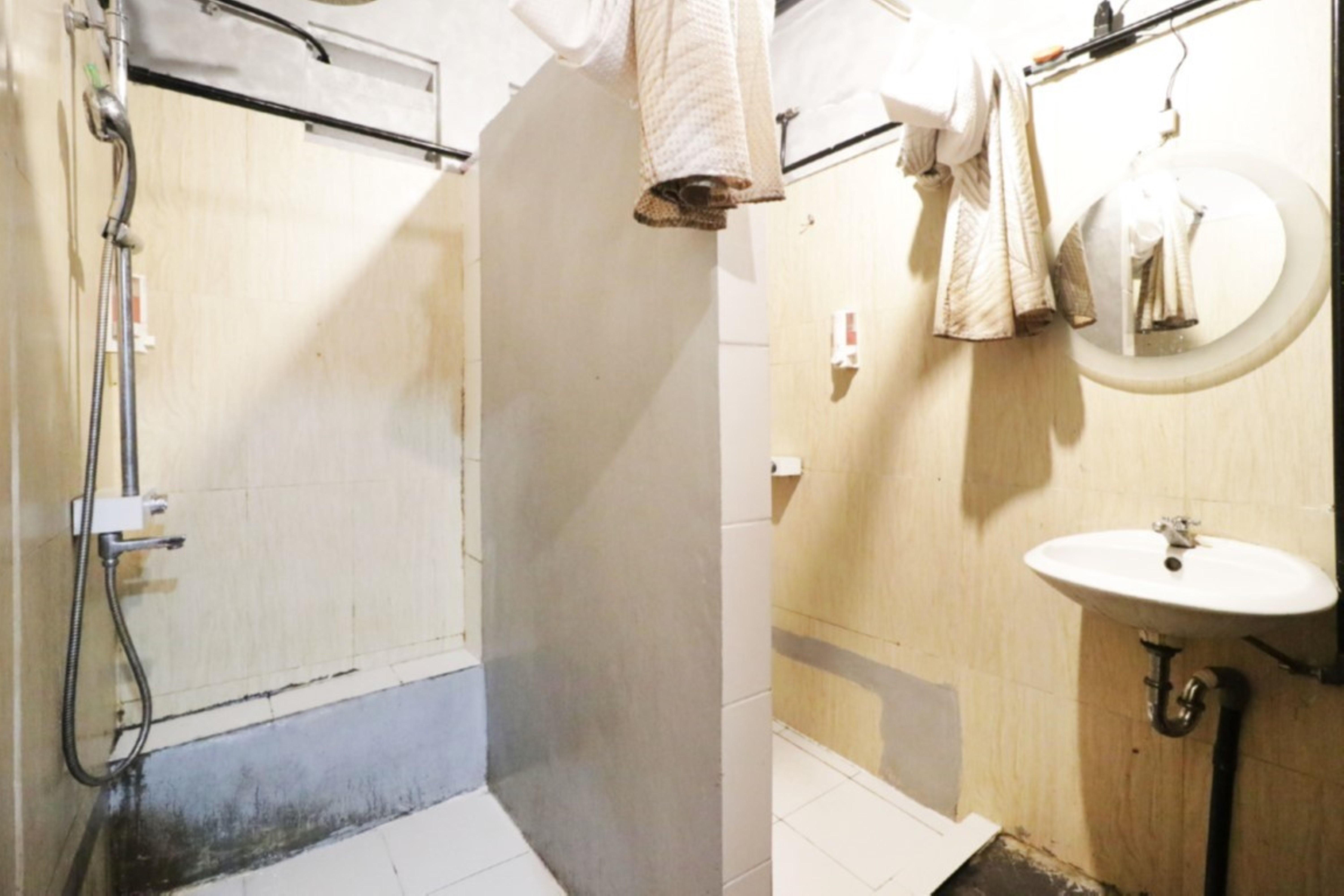 Inap At Capsule Thamrin Hotel Jakarta Exterior foto