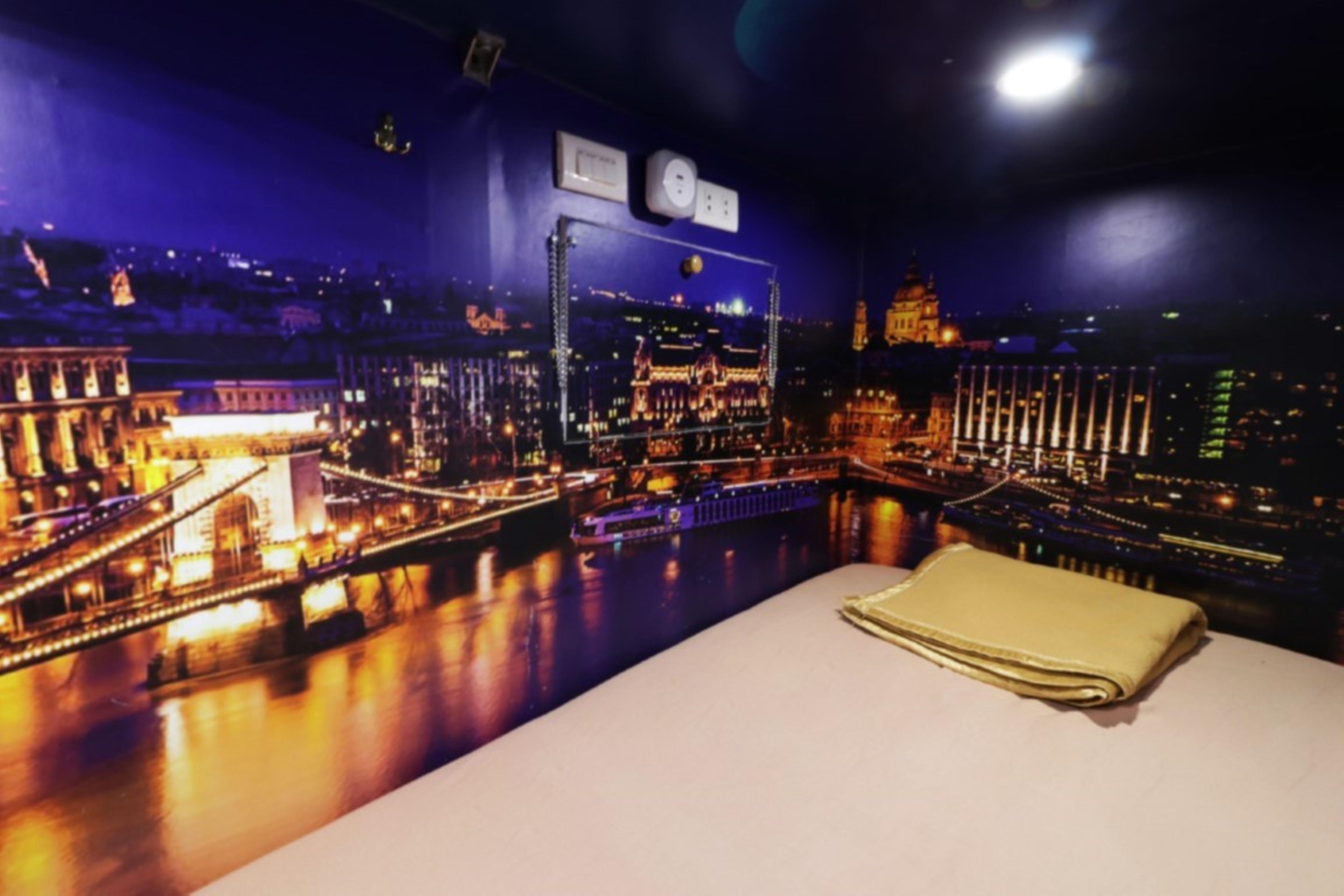 Inap At Capsule Thamrin Hotel Jakarta Exterior foto